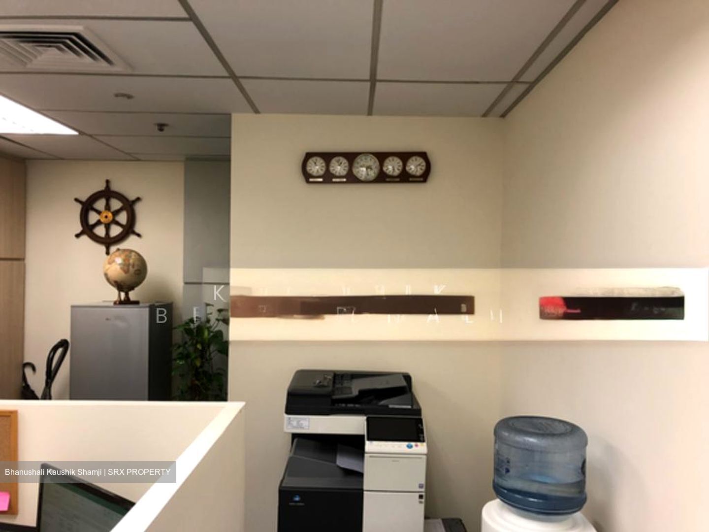 International Plaza (D2), Office #573411001